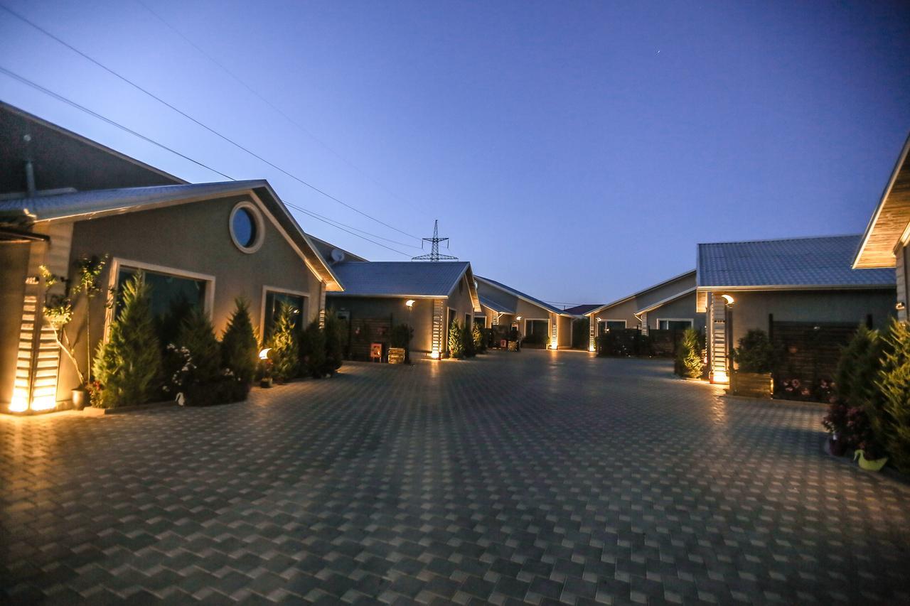 Armada Villa Hotel Zabrat 外观 照片