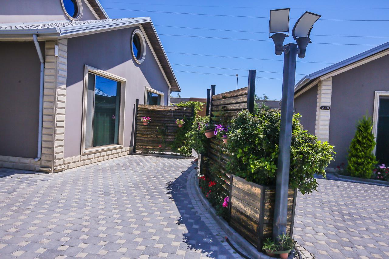 Armada Villa Hotel Zabrat 外观 照片
